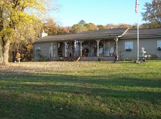 3926 Meredith Rd, Knoxville, TN 37921