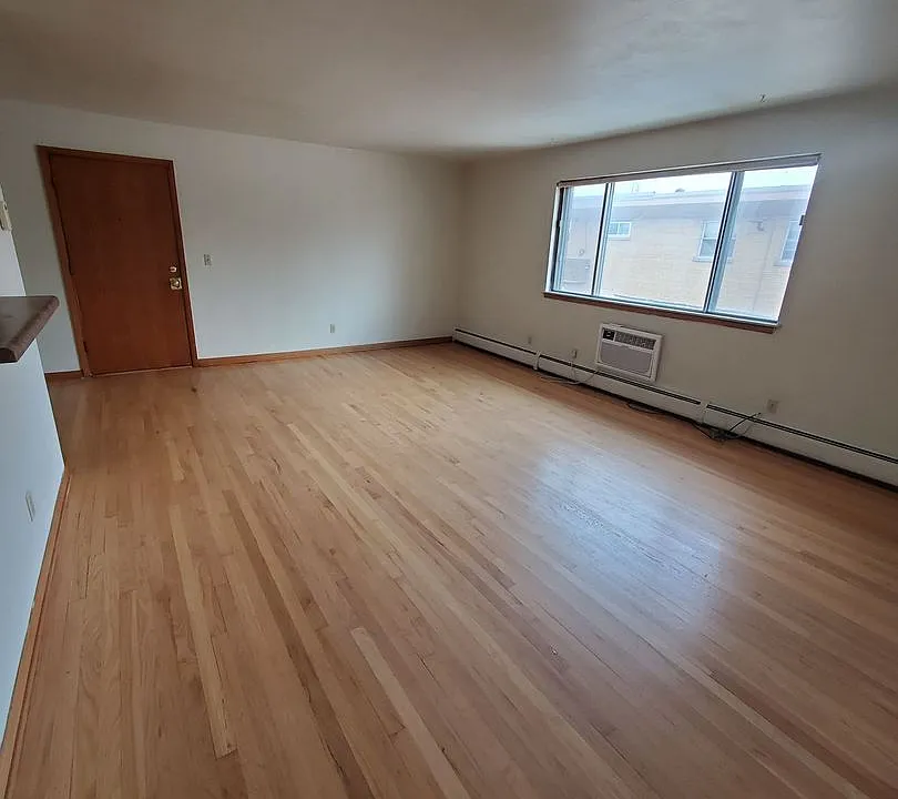 1920 Lathrop Ave. (16 Unit)