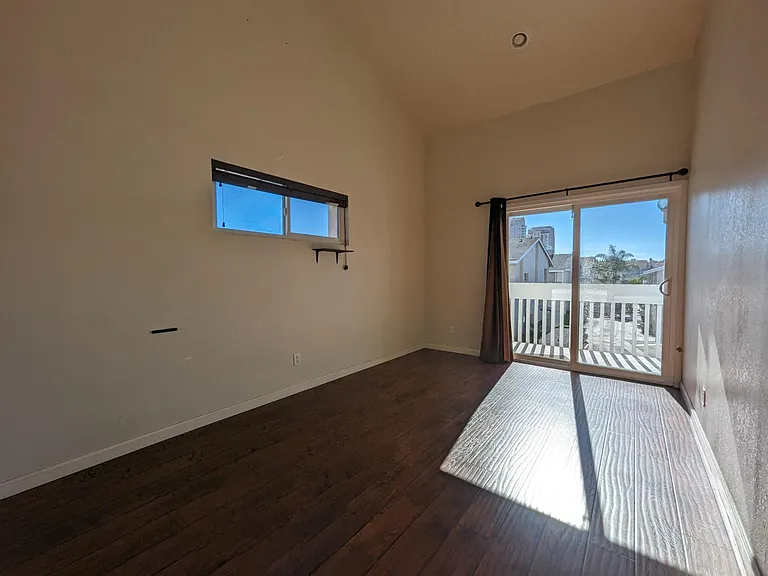 4058 Mahaila Ave #F — Photo 30