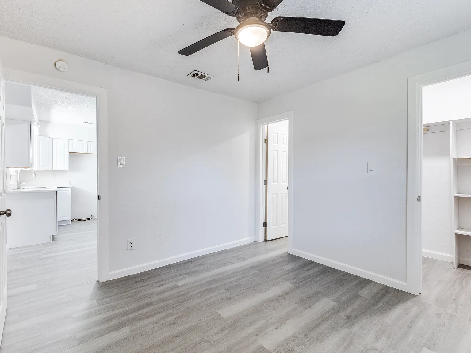 4 bed, 1312 sqft, $2,150 — Photo 1
