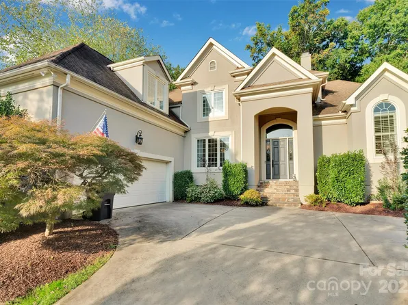 10704 Alexander Mill Dr, Charlotte, NC 28277