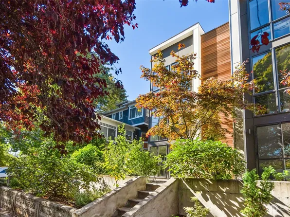 1807 24th Avenue #A, Seattle, WA 98122