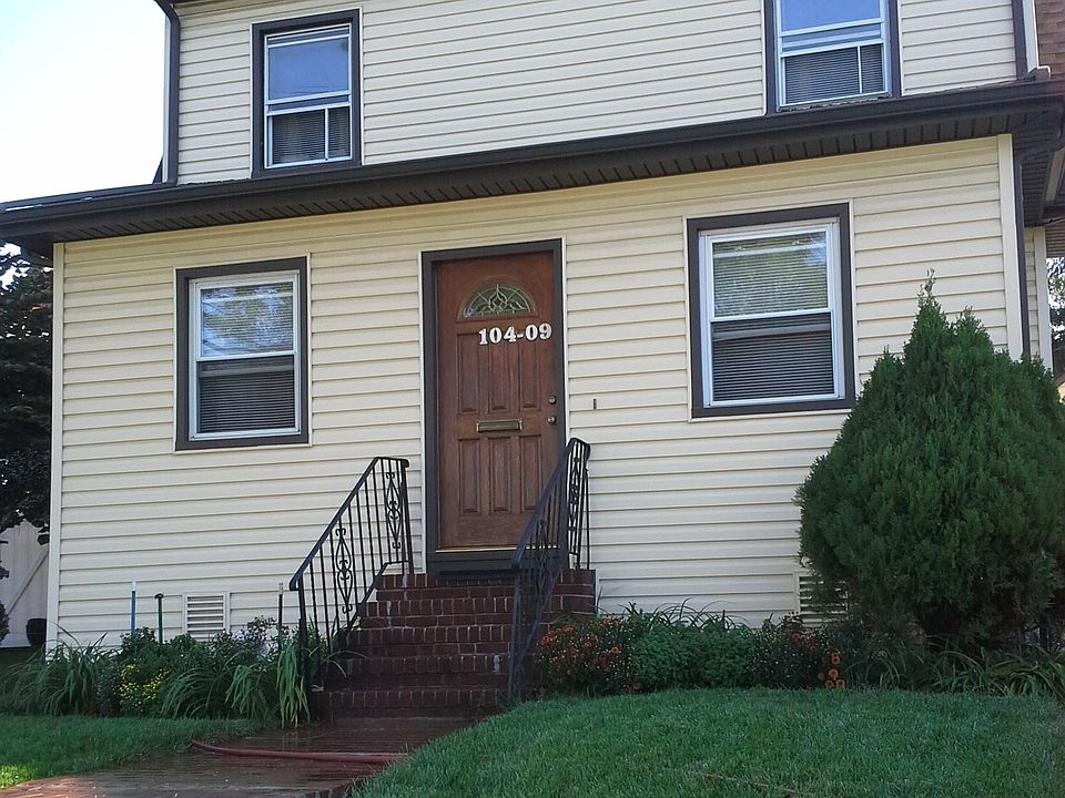 1st image of 10409 Farmers Blvd
