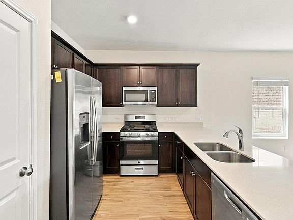 4th image of 216 George Neggan Ln