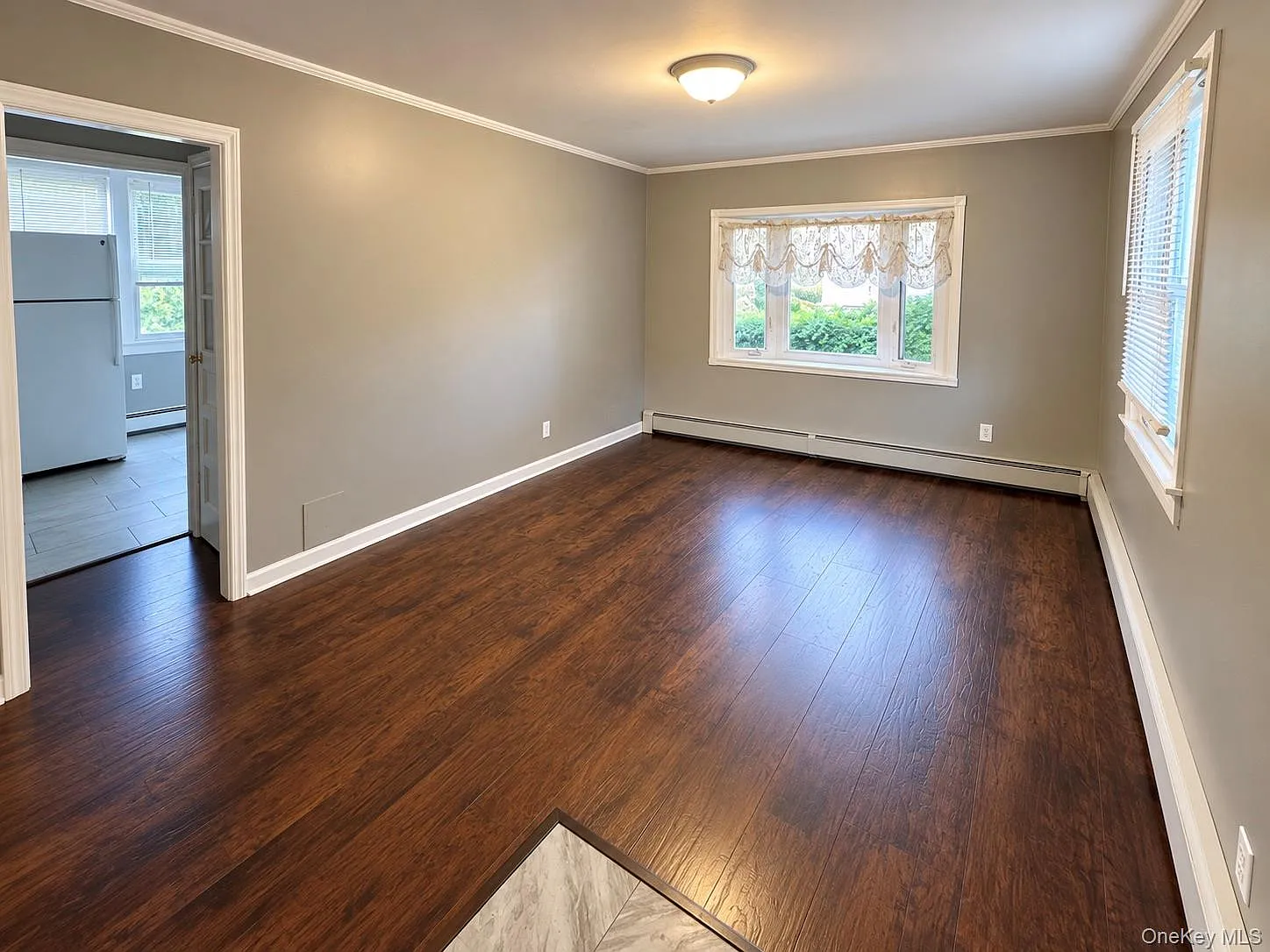3 bed, 2.5 bath, 1188 sqft, $3,000 — Photo 2