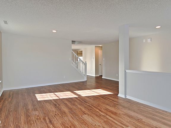 4th image of 505 Abbywood Cir