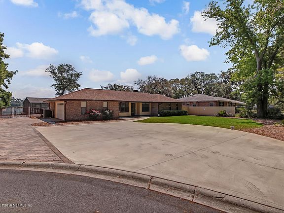5th image of 5210 Magnolia Oaks Ln