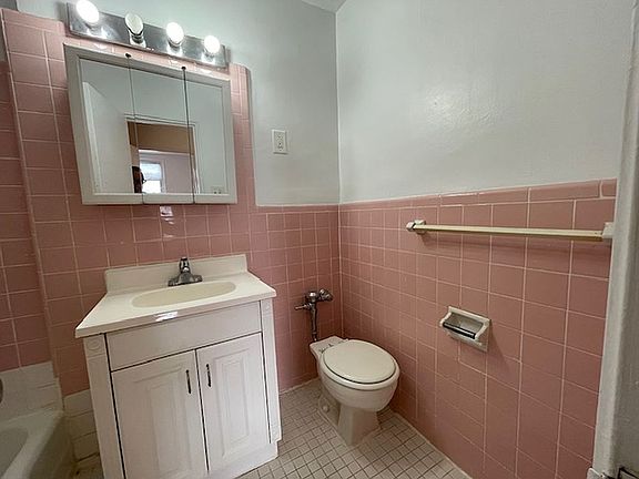 5th image of 108-49 63rd Ave Unit 3C