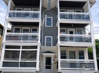 36 Roberts St UNIT 3L, Woonsocket, RI 02895