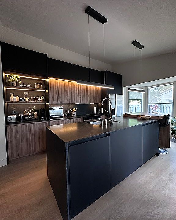 1st image of 1284 Seagrape Cir
