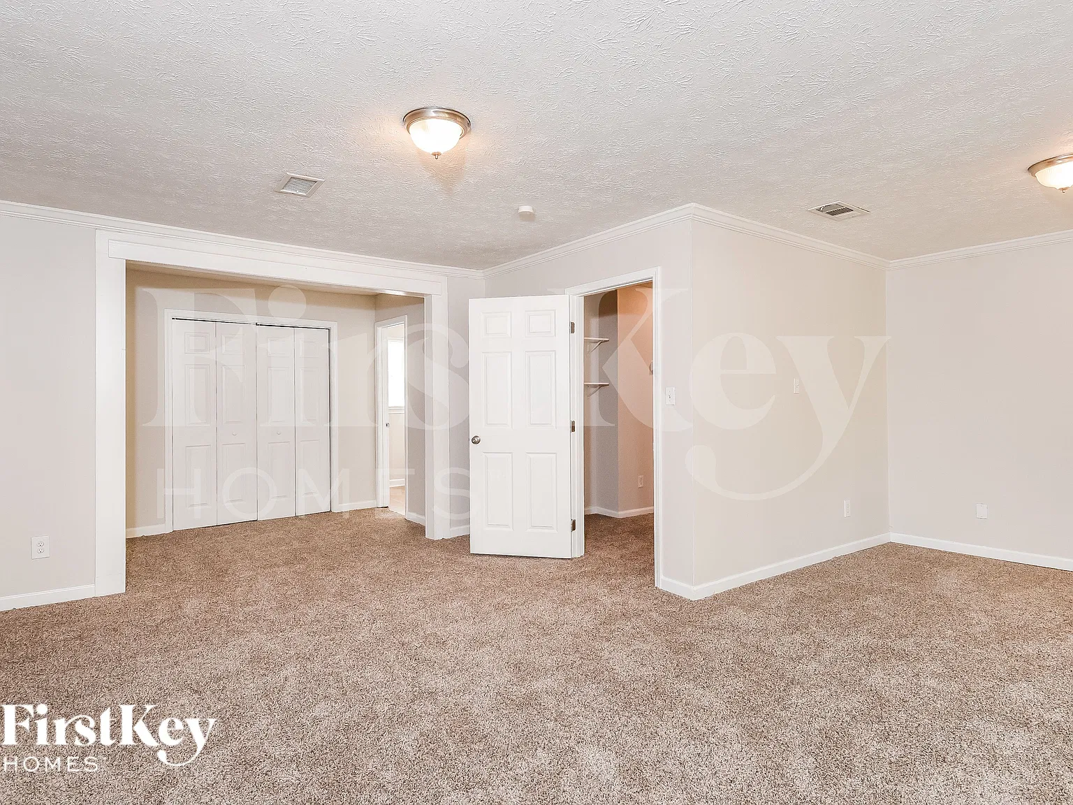 4 bed, 3.5 bath, 2146 sqft, $2,180 — Photo 2