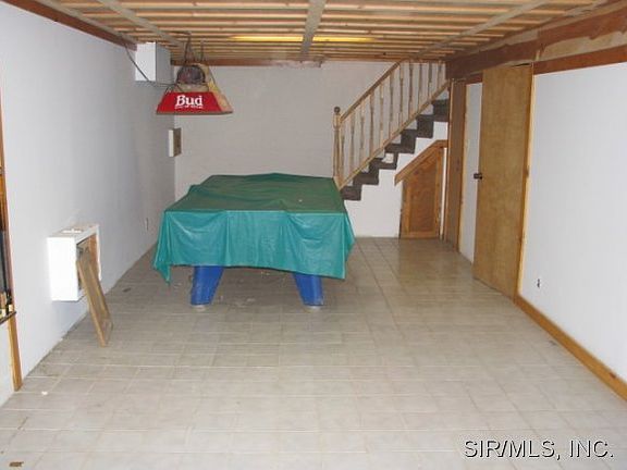 4th image of 304 Tower Dr