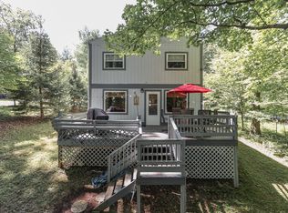 8031 Center Lake Rd, Nineveh, IN 46164