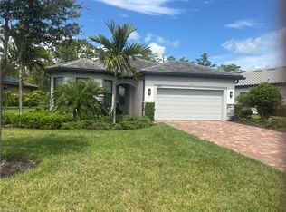 6820 Winding Cypress DR, NAPLES, FL 34114