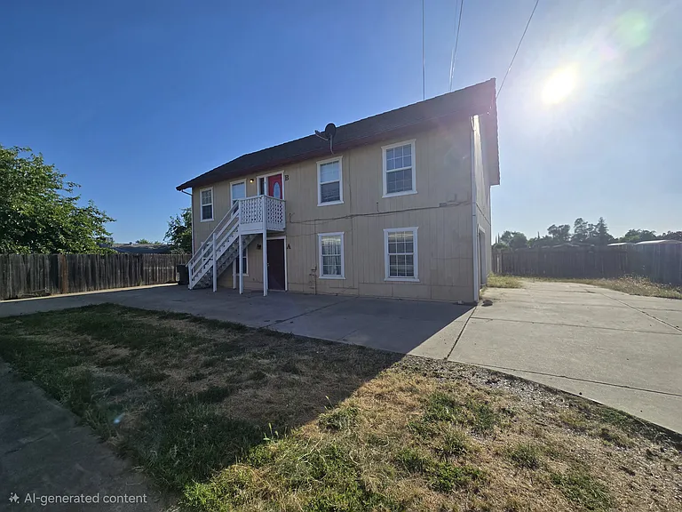 4690 Fleming Way #B — Photo 11