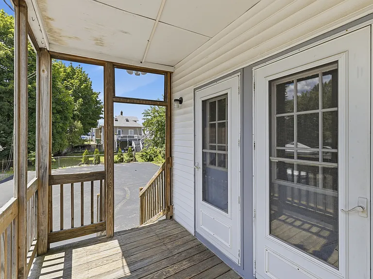 19 1/2 Balcom St #1 — Photo 25