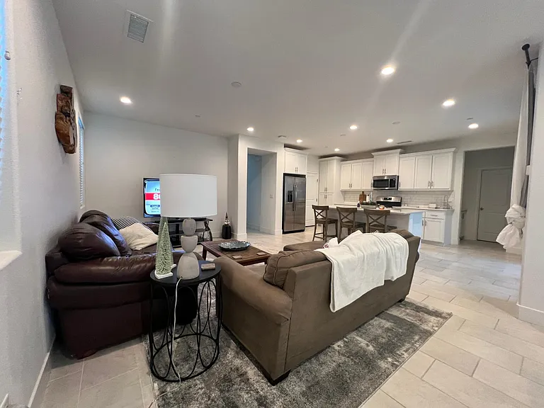 4324 Vineyard Dr — Photo 15