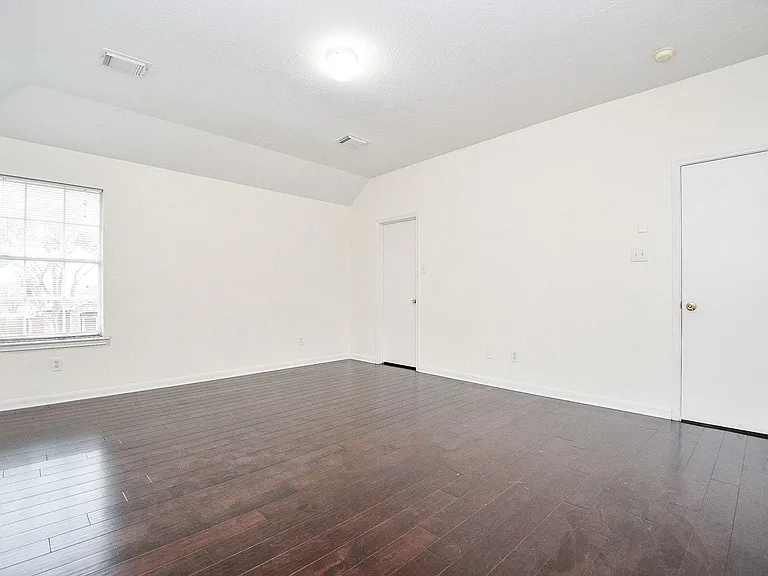9641 Weldridge Dr — Photo 23