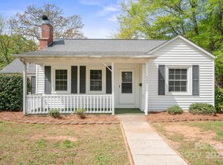 627 N Flint St, Lincolnton, NC 28092