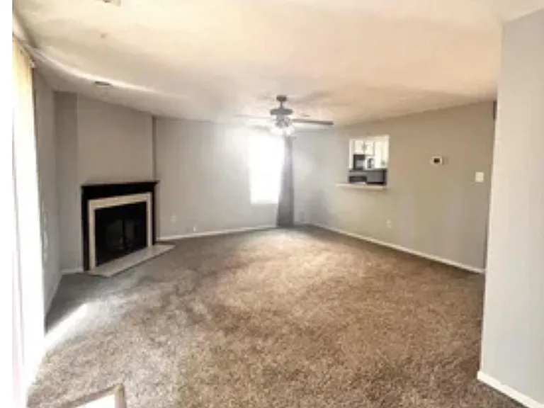9547 Quarry Bridge Ct — Photo 2