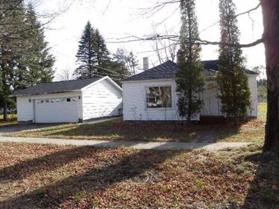 220 E Main St, Mancelona, MI, 49659
