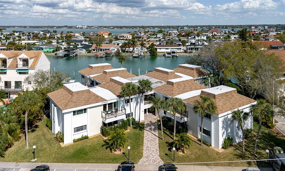 1st image of 311 ISLAND WAY #101
