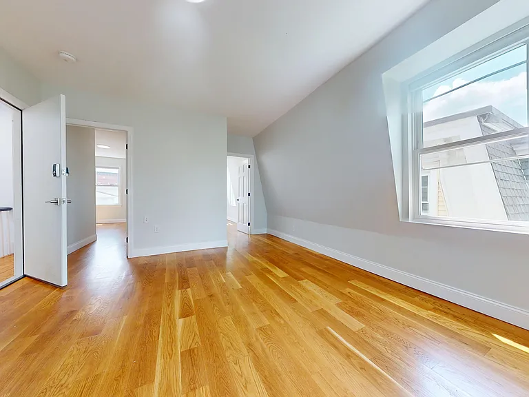 12 Creighton St #3 — Photo 24