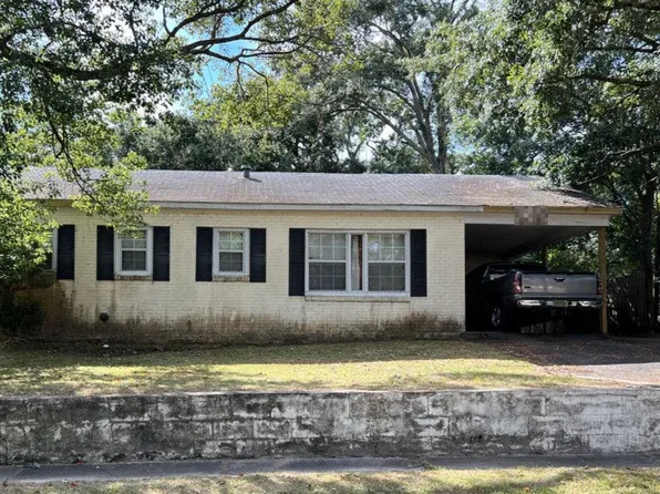 1620 Burdette Dr, Mobile, AL 36605