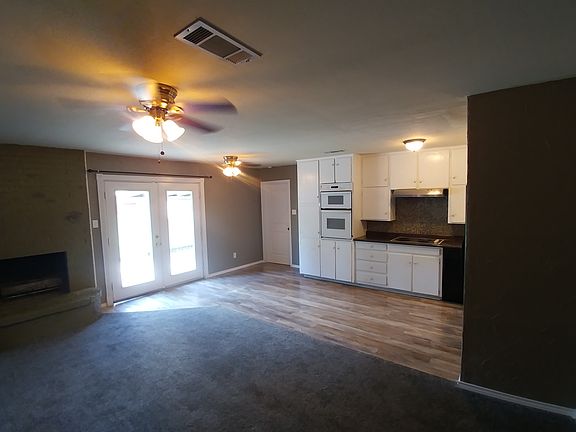 5th image of 6975 Cox Ln
