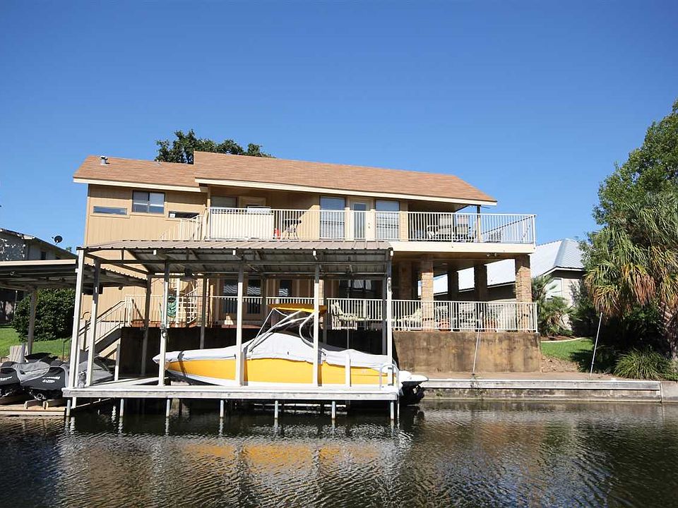1st image of 224 Pecan Creek Dr