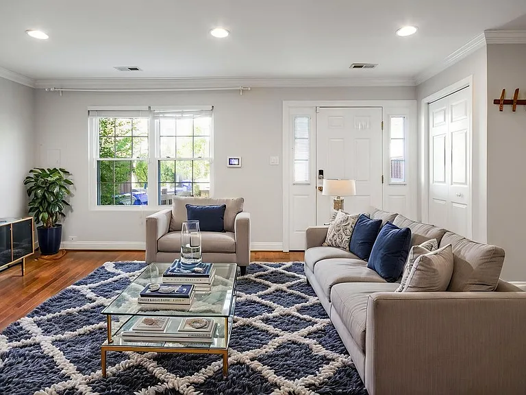 14318 S Shore Ct — Photo 40
