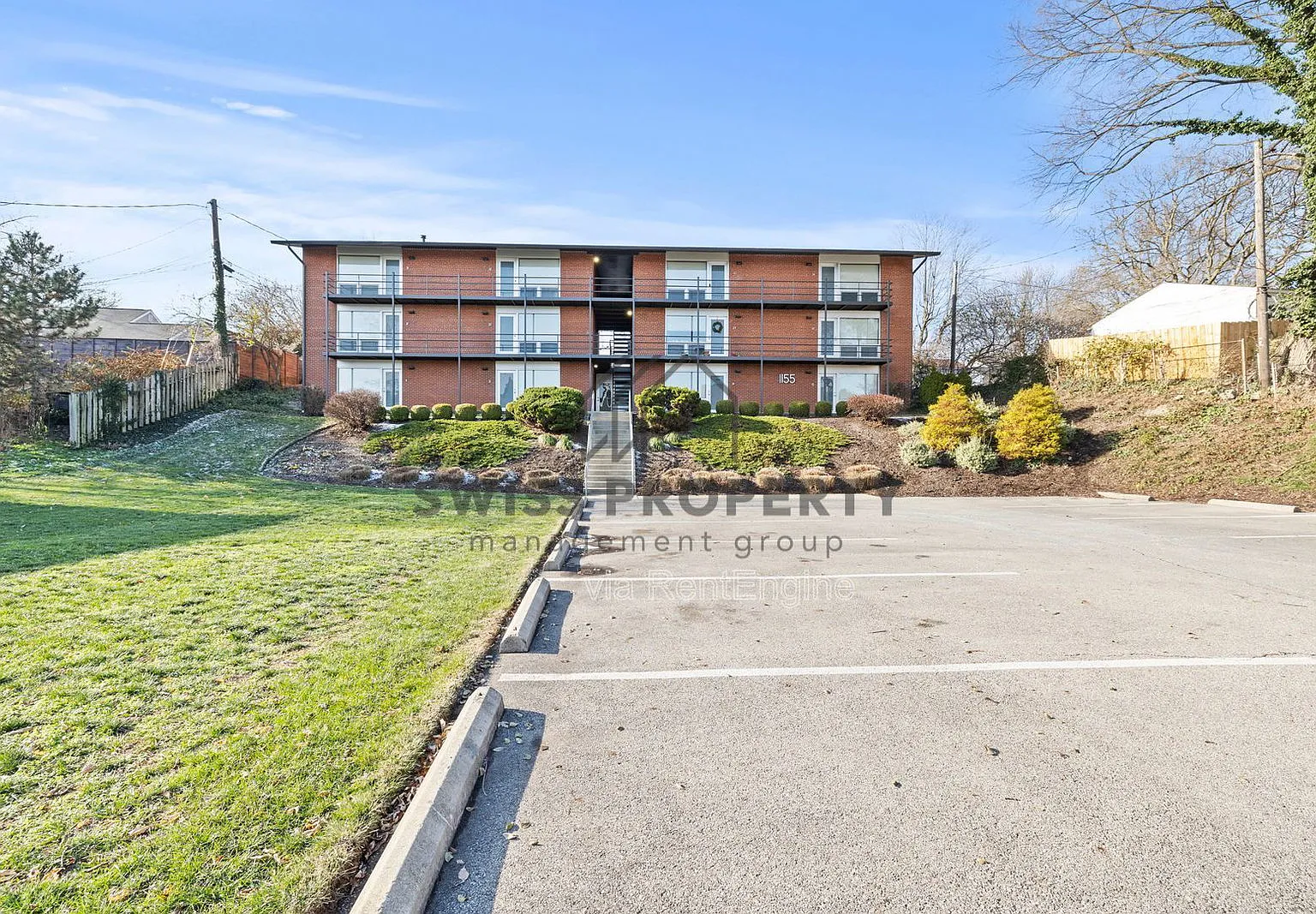 1 bed, 1.0 bath, 625 sqft, $1,195 — Photo 2