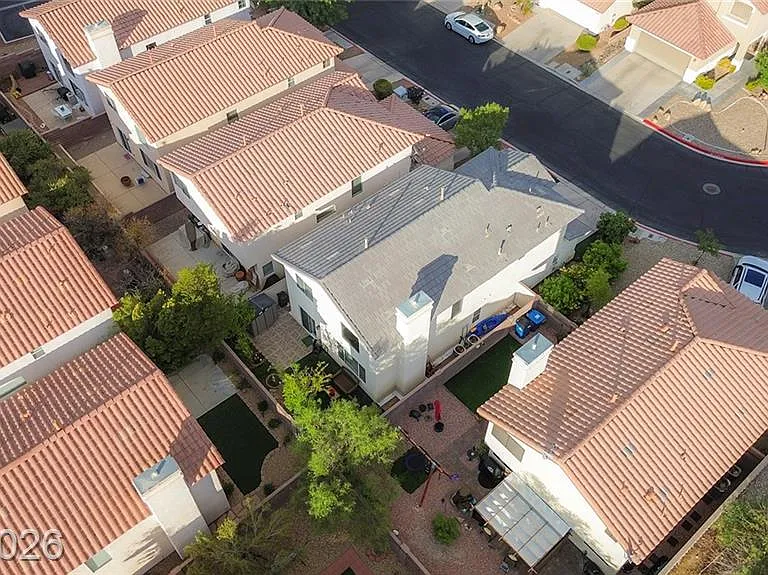 805 Old Mine Creek Ln — Photo 58