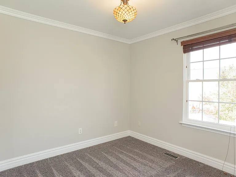 1772 Grande View Ave — Photo 39