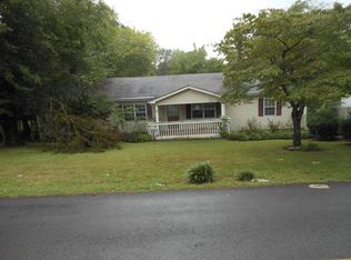 2161 Crescent Club Dr, Hixson, TN 37343