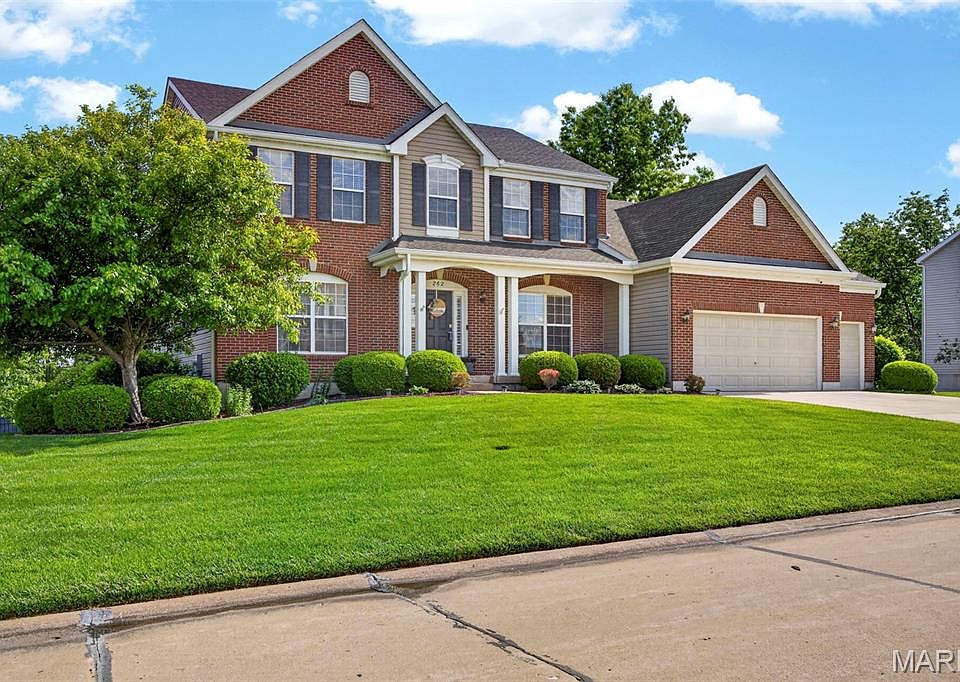 1st image of 262 Three Cedars Dr