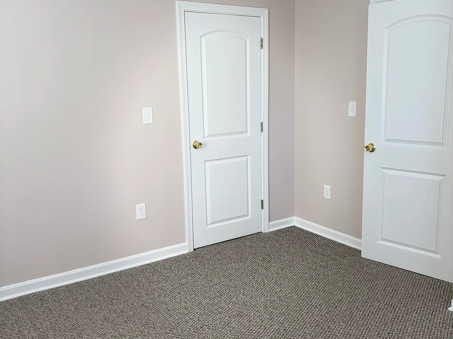 2 bed, 924 sqft, $2,900 — Photo 4