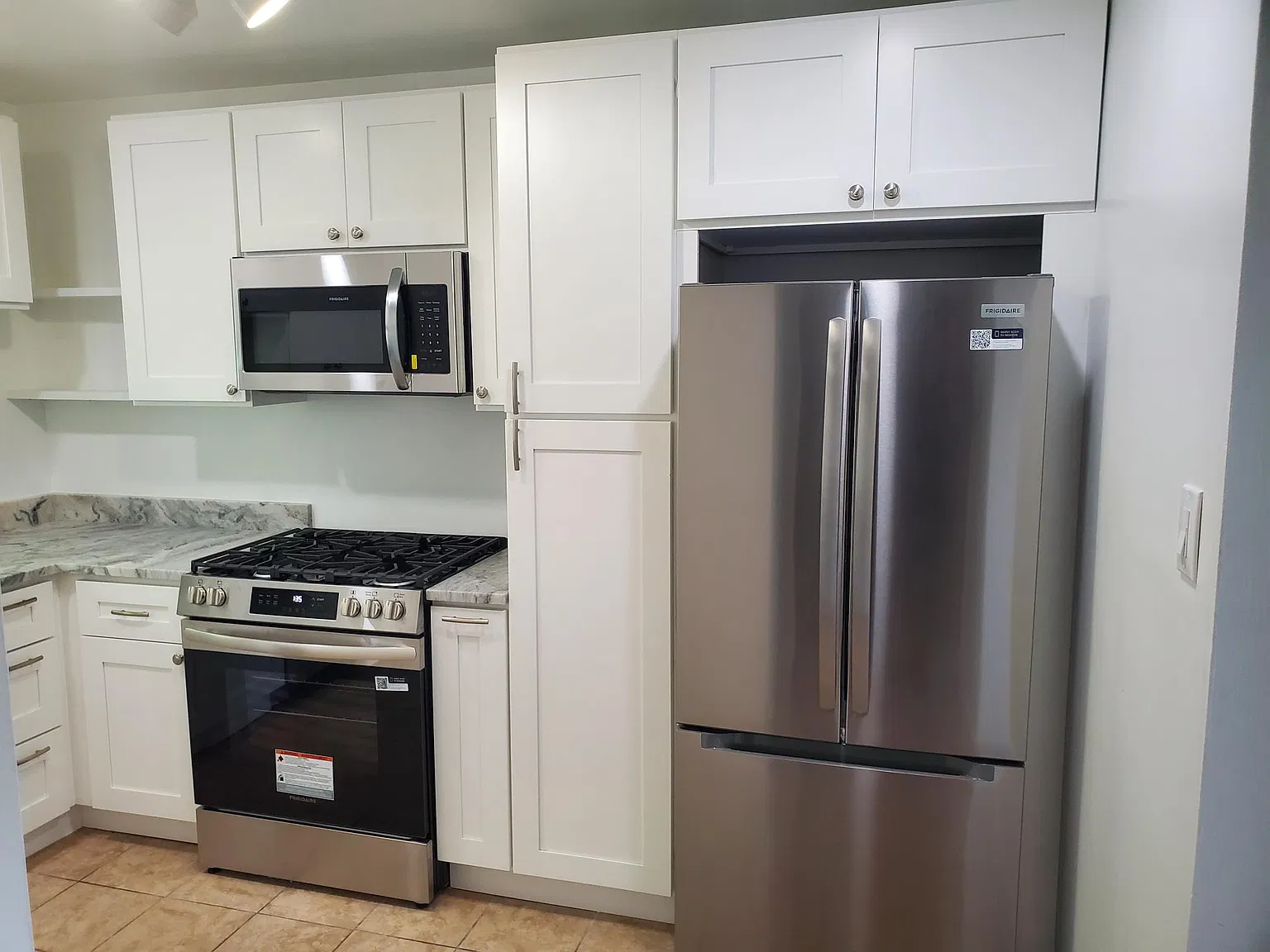 2 bed, 1500 sqft, $1,950 — Photo 2