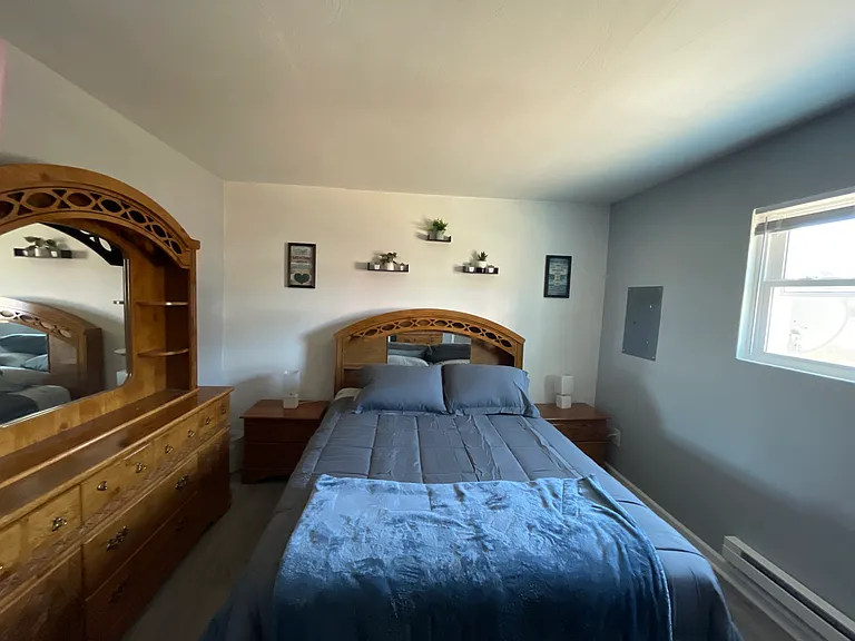 9523 5th Bay St #B — Photo 3