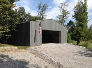 14 Southwood Dr, Gilbertsville, KY 42044