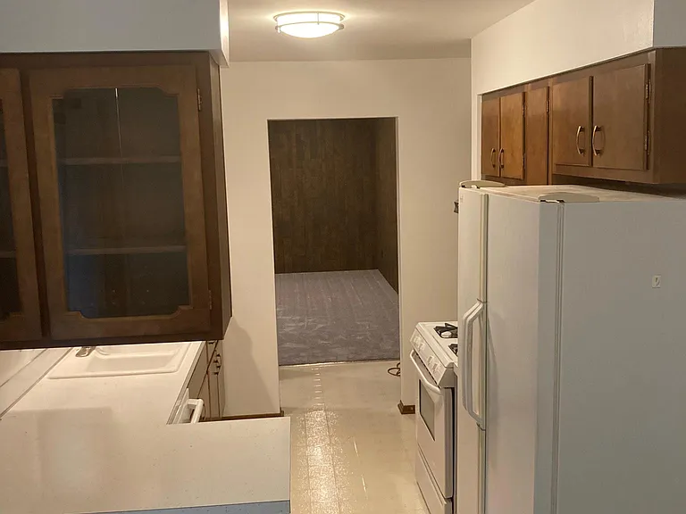 3445 Balsam Ave NE — Photo 3