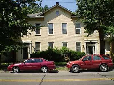 1st image of 815 E 2nd St