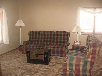 4th image of 507 9th St S