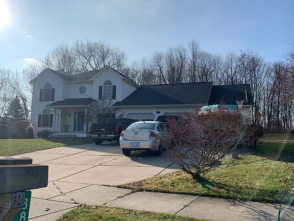 3rd image of 3861 Bush Gardens Ln