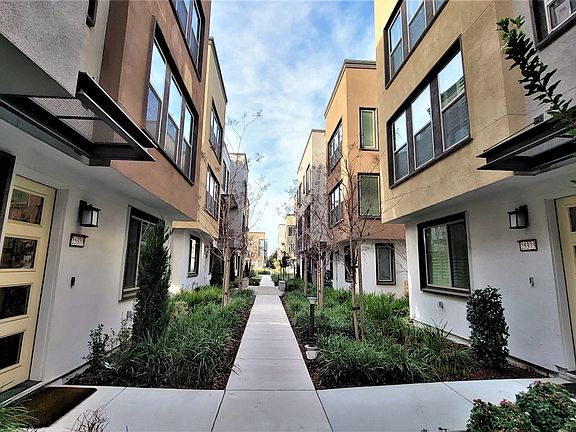 3rd image of 25333 Villager Ln