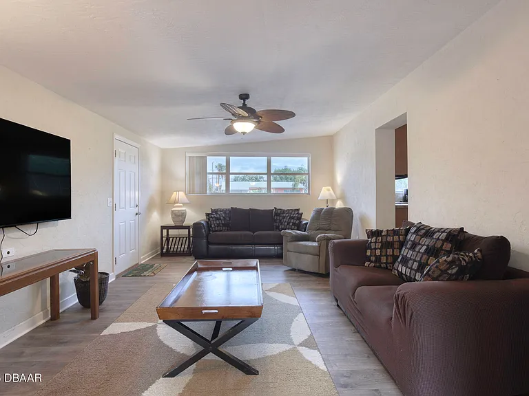 114 Lynnhurst Dr — Photo 23
