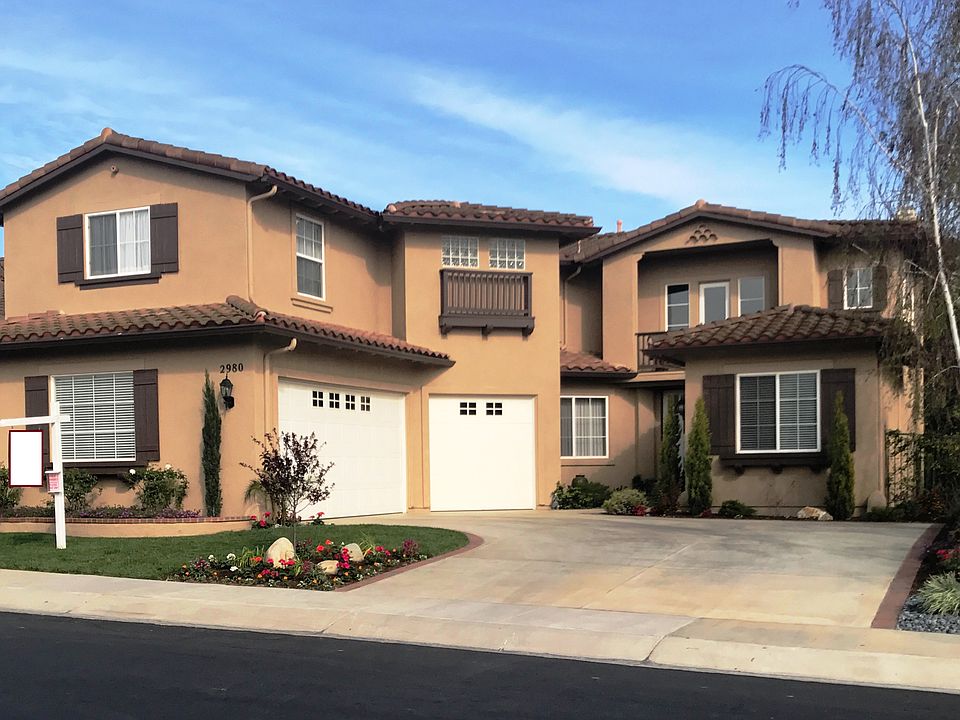 1st image of 2980 Avenida De Autlan