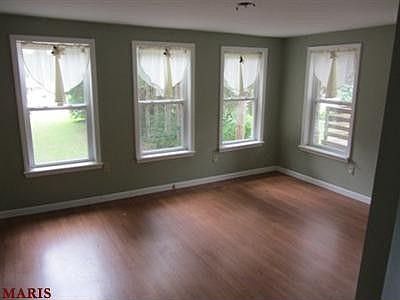 4th image of 9909 Saint Martha Ln