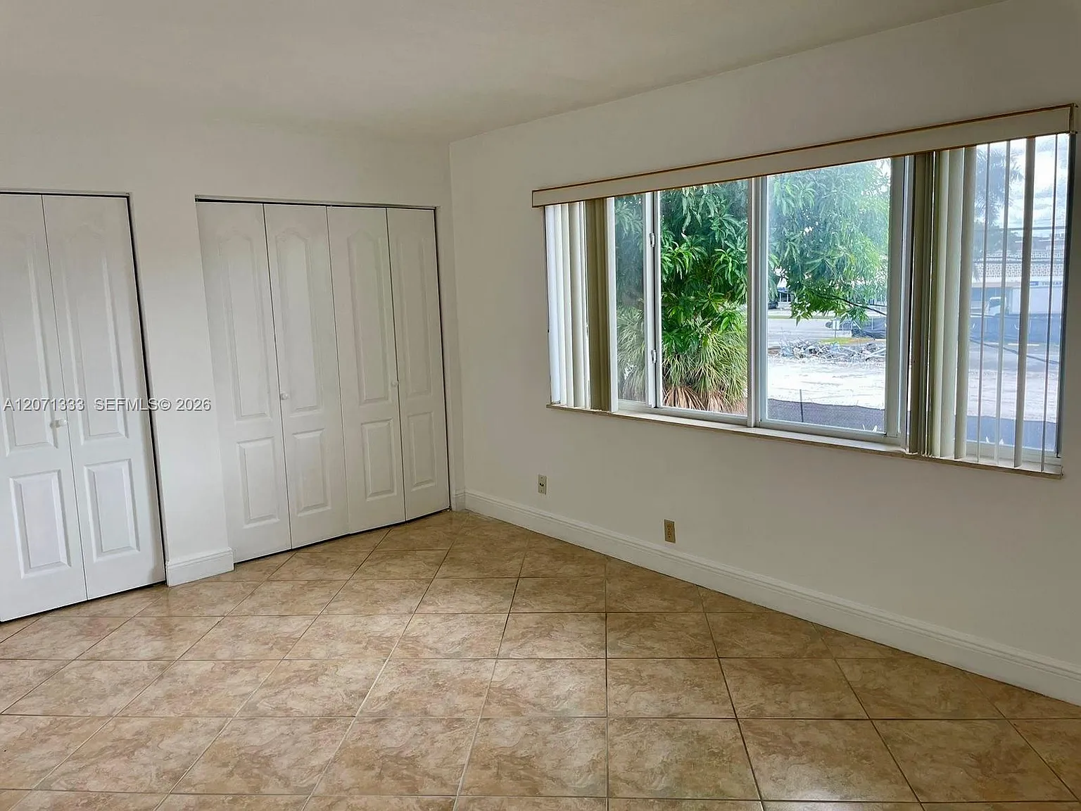 Coral Ridge Place Condo — Photo 4
