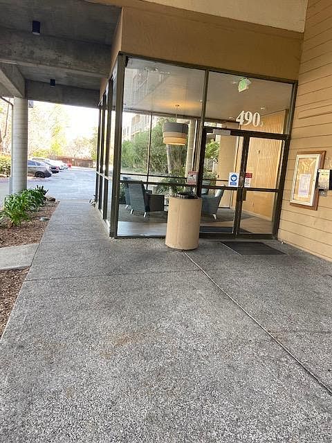 1st image of 490 N Civic Dr APT 317